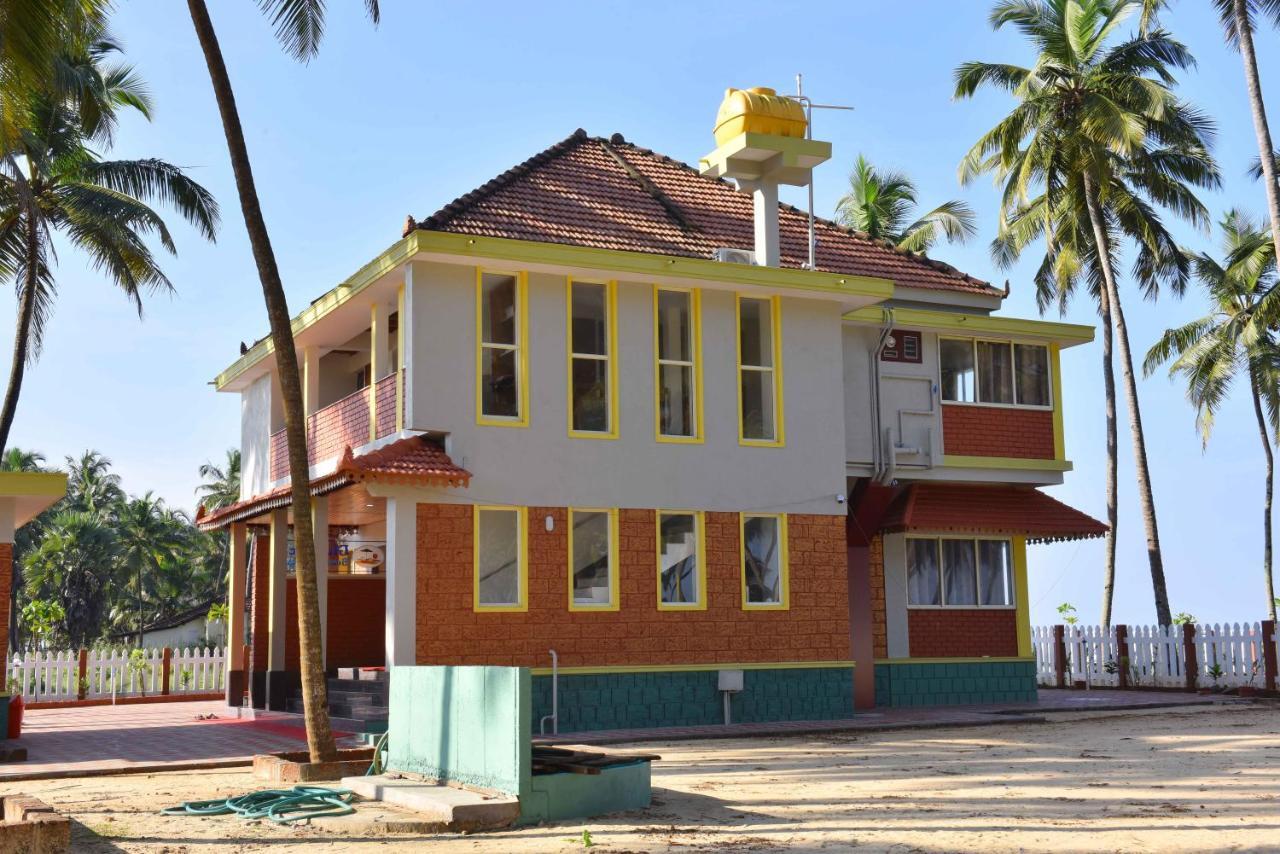 Glucklich Beach Cottages Kundapura Exterior foto